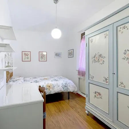 La Loggia Near Piazza Del Campo Σιένα