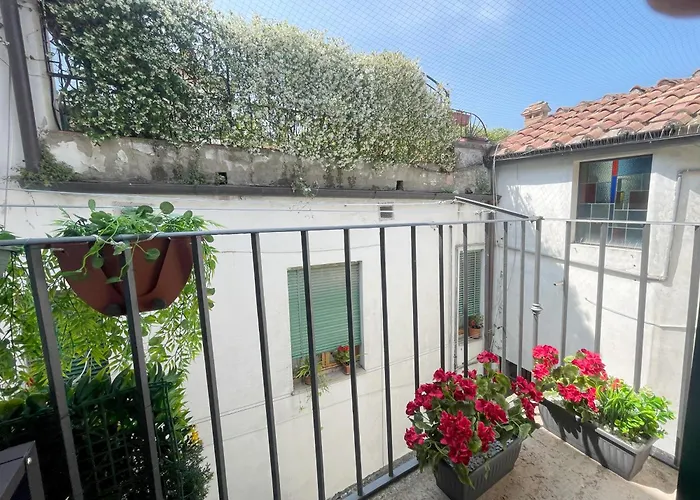 La Loggia Near Piazza Del Campo شقة سيينا